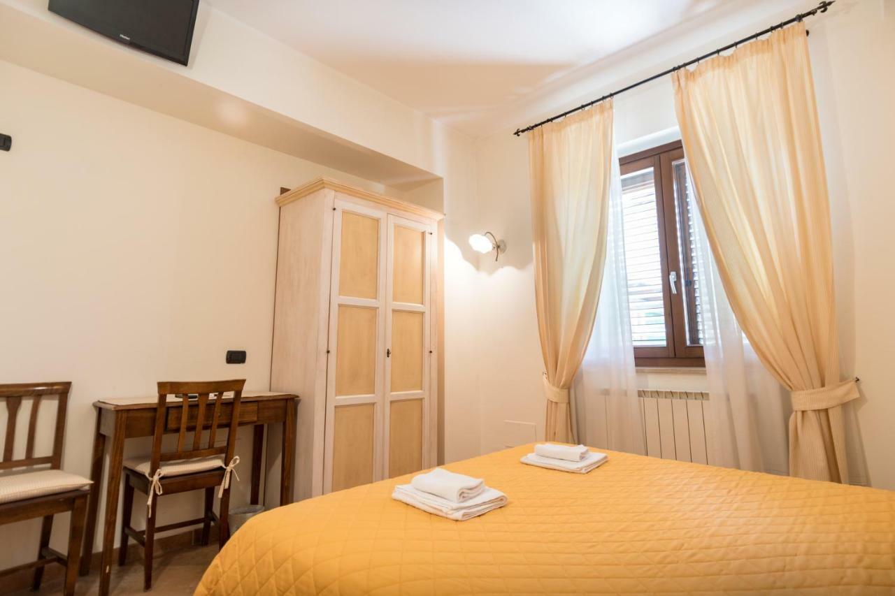 Bed and Breakfast Bed & Breakfast Al Pian d'Assisi Exterior foto